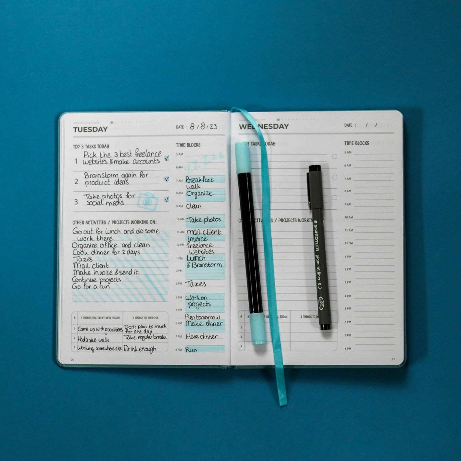 Top Digital Tools for Staying Organized